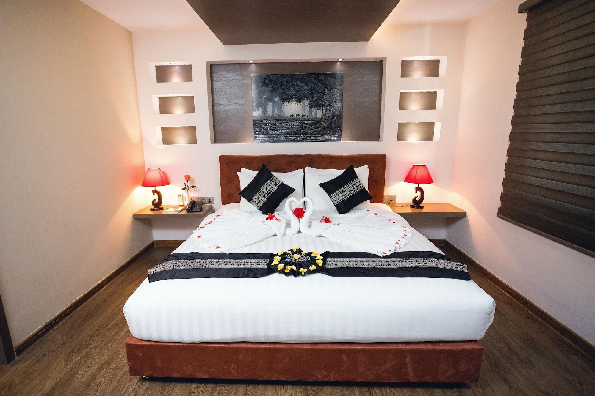 Elegant Hotel Pyi Thar Yar Янгон Экстерьер фото