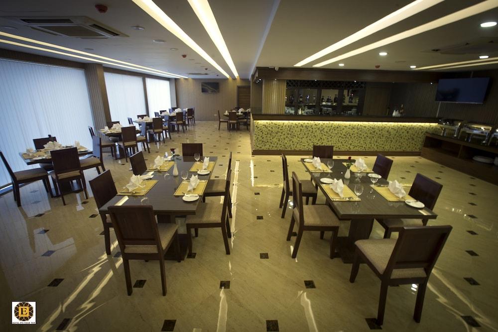 Elegant Hotel Pyi Thar Yar Янгон Экстерьер фото